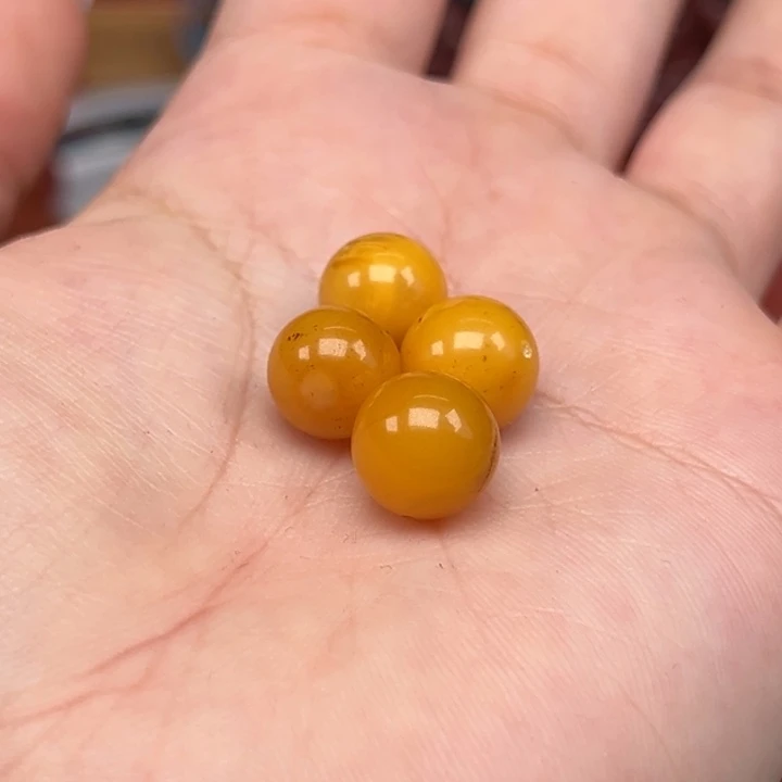 未镶嵌吊坠(不含链)琥珀