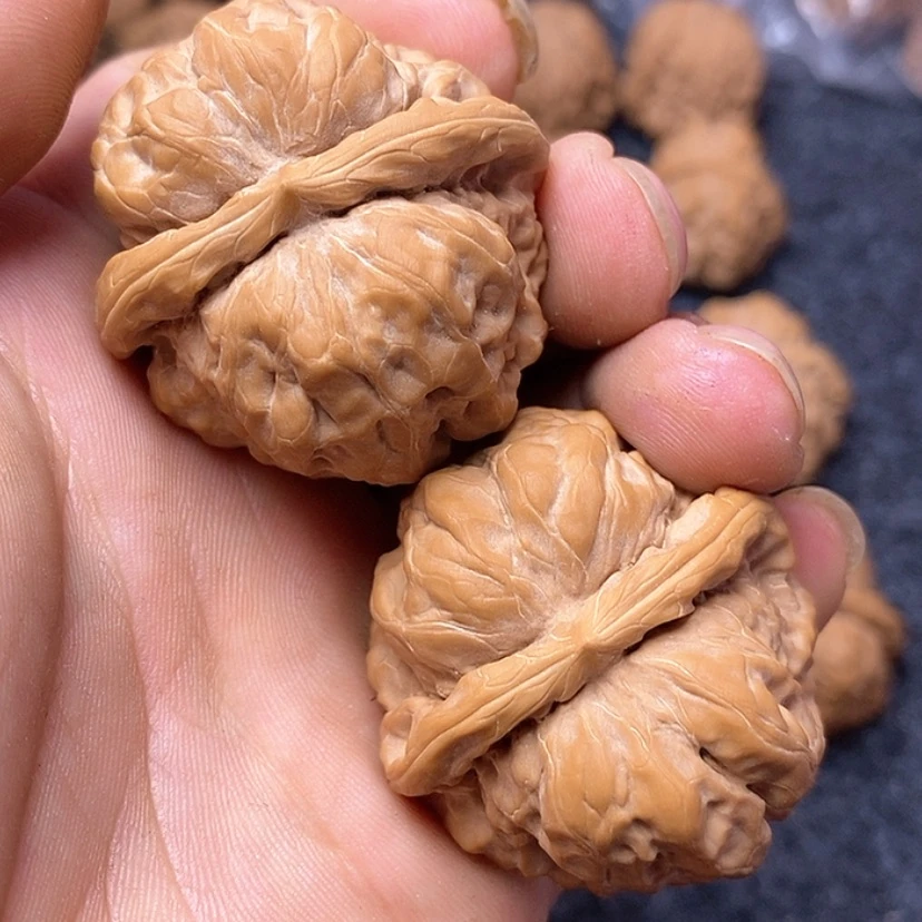 【闪购商品】文玩核桃吊坠青****‘40.5蛤蟆头