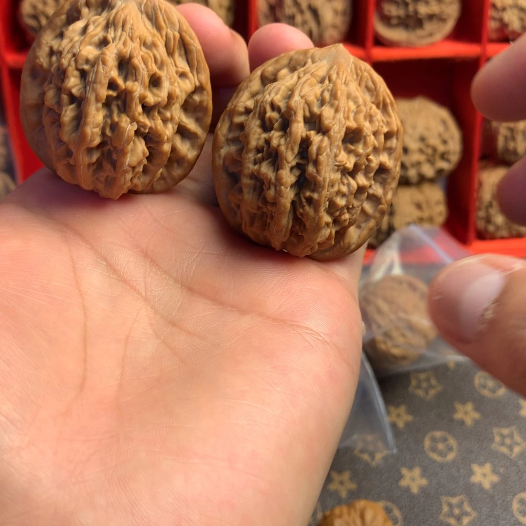 文玩核桃吊坠40麦虎39.9