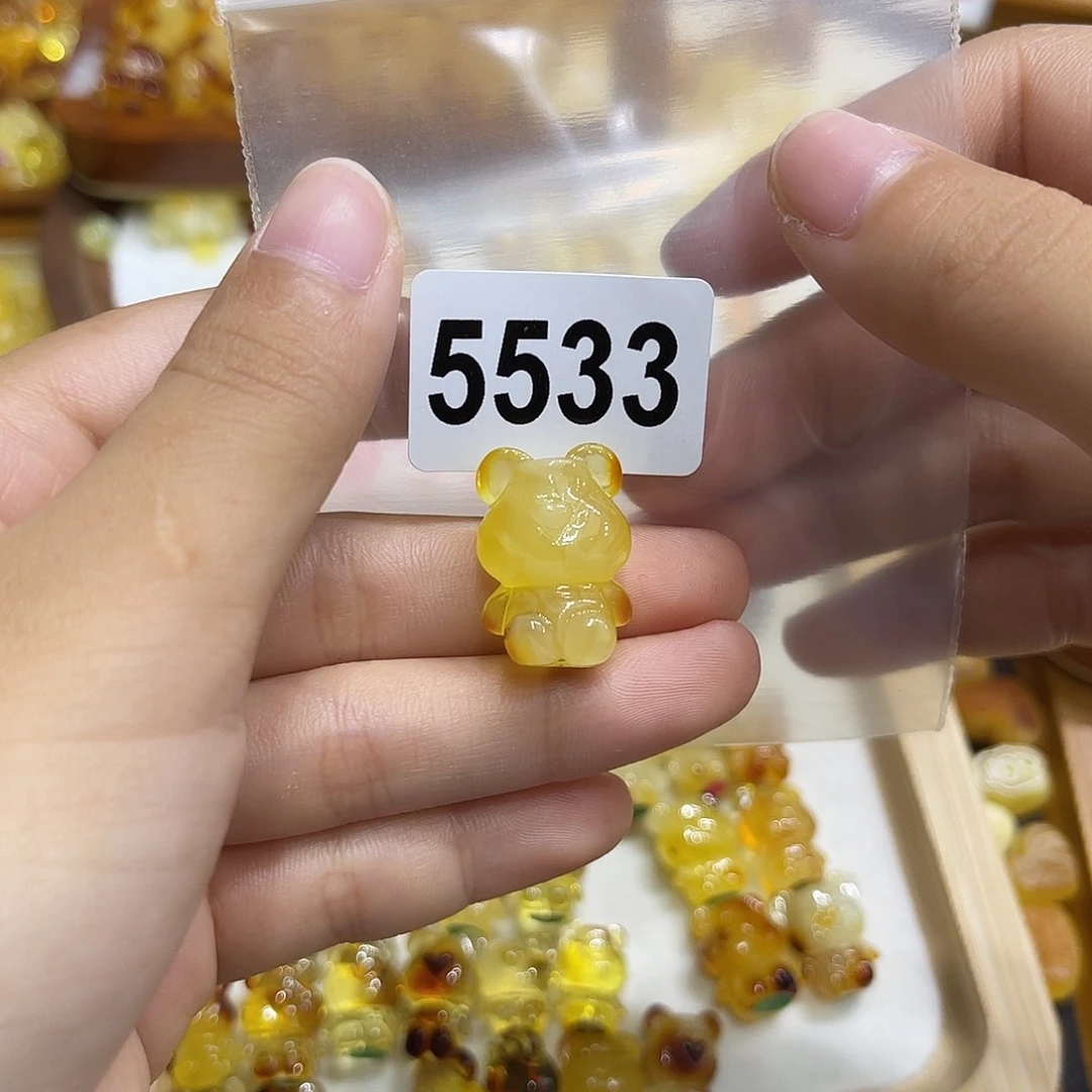 琥珀未镶嵌珠宝奇石