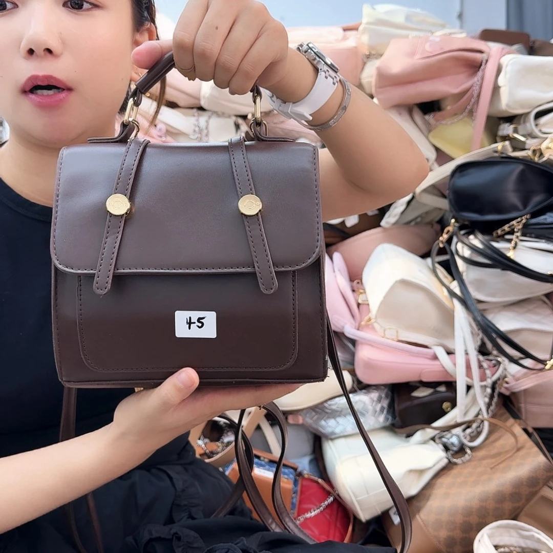 PU爆款双肩包推荐