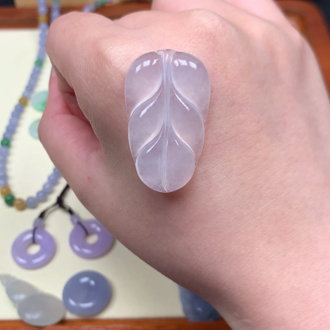 定制翡翠未镶嵌高冰芭蕉叶