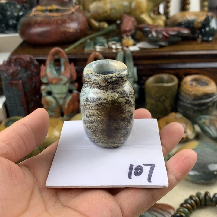 岫岩河磨玉（透闪石质玉）未镶嵌珠宝奇石