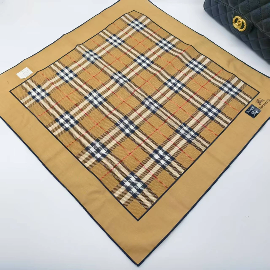99新 BURBERRY/博柏利 海囤/巴宝莉/丝巾/xh94443