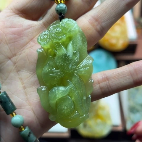 岫玉挂件未镶嵌挂件