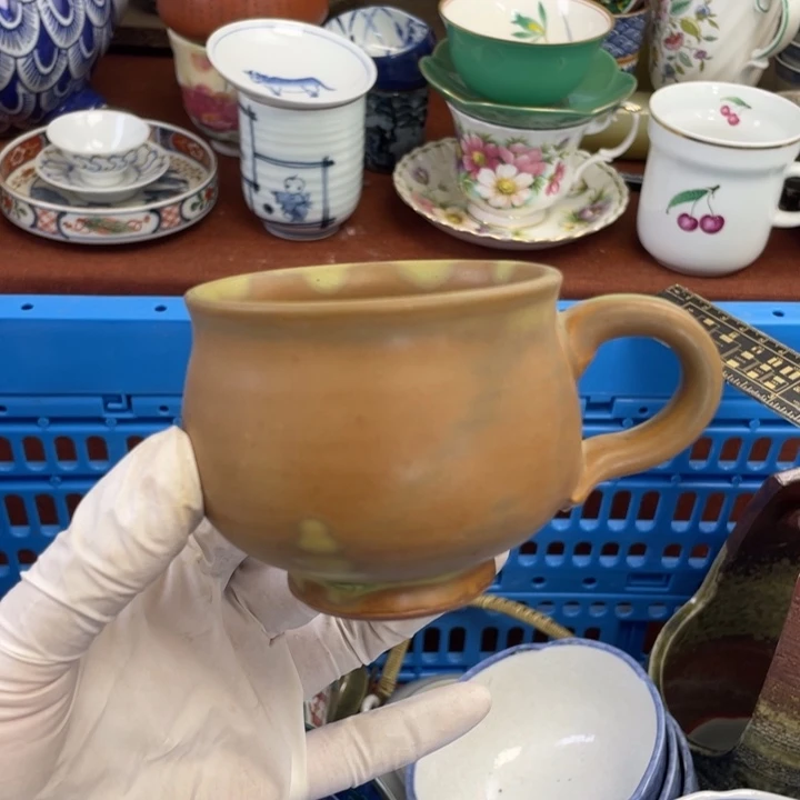 他家瓷器真美….开播了