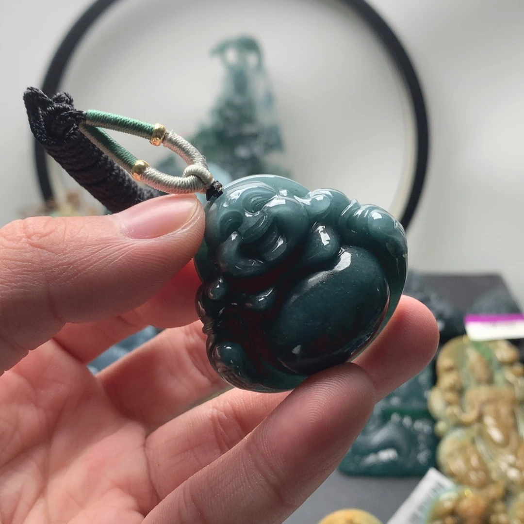 翡翠未镶嵌颈饰无