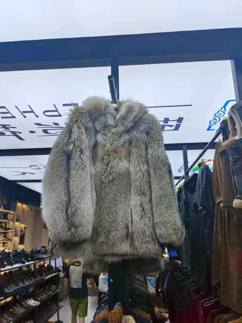 玛拉沁皮衣可男女同款