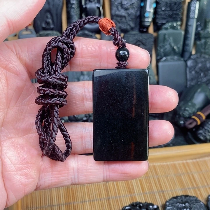 和田玉（青玉）颈饰未镶嵌