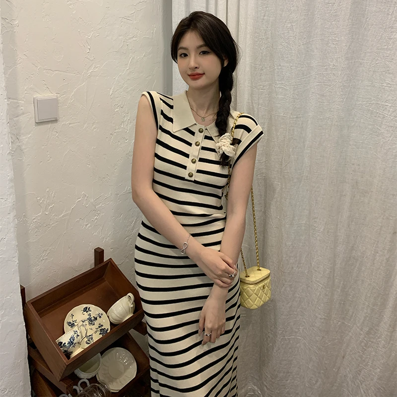 2025春夏POLO领条纹针织连衣裙女气质收腰褶皱显廋高级感长裙