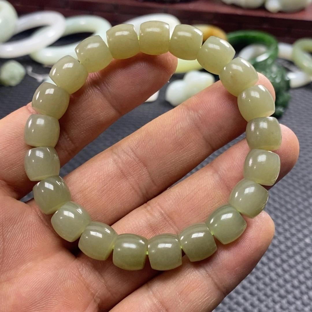 和田玉未镶嵌手链