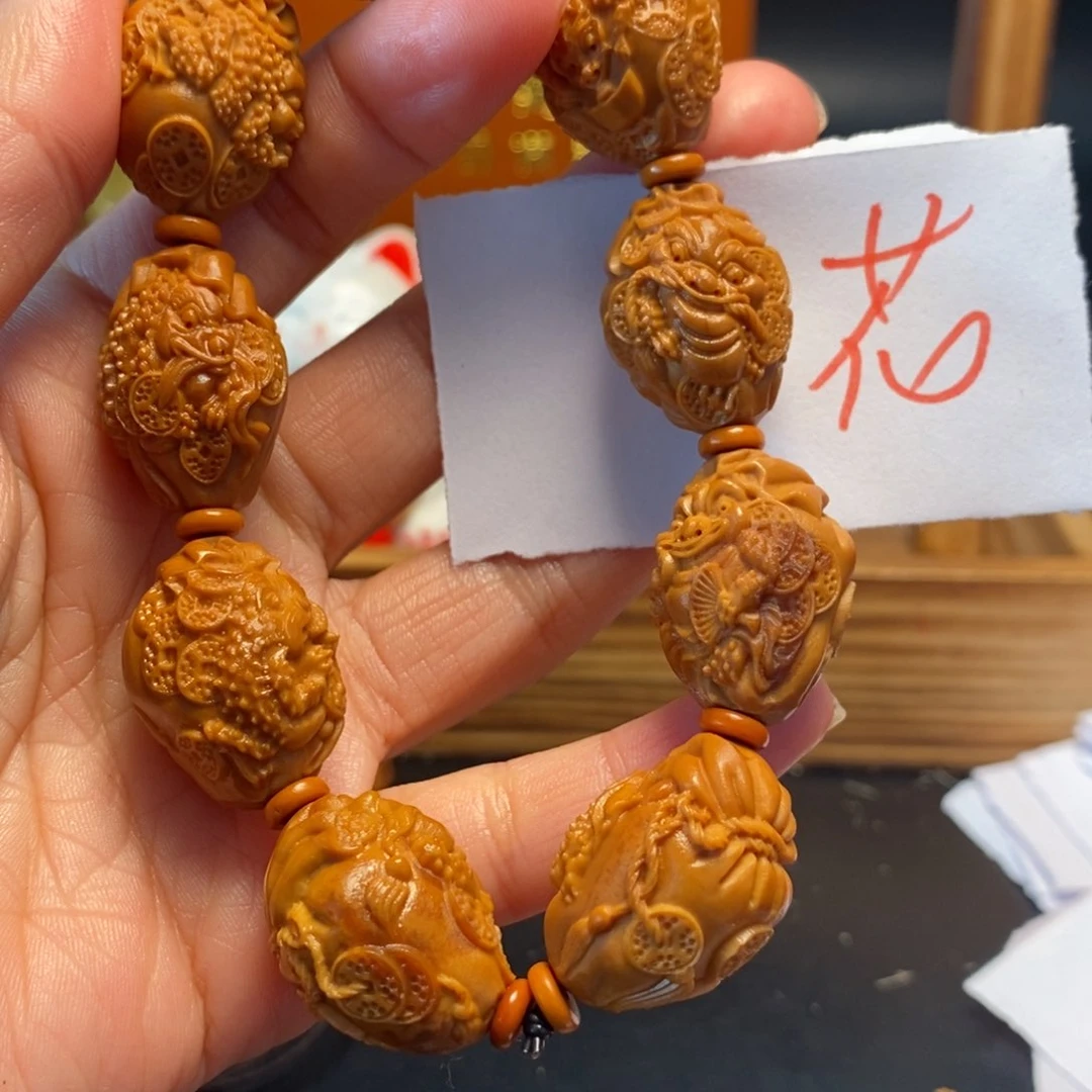 橄榄核手串/手链金蟾，花了