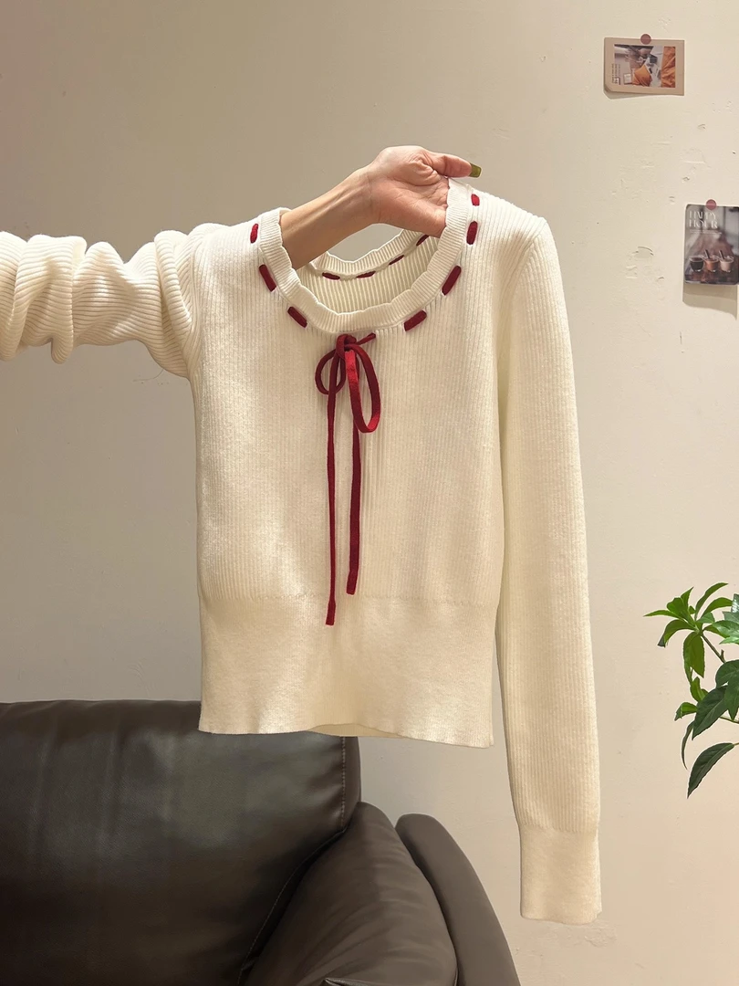 木耳花边拼接撞色绑带长袖T恤2025设计感收腰显瘦早秋穿搭针织衫