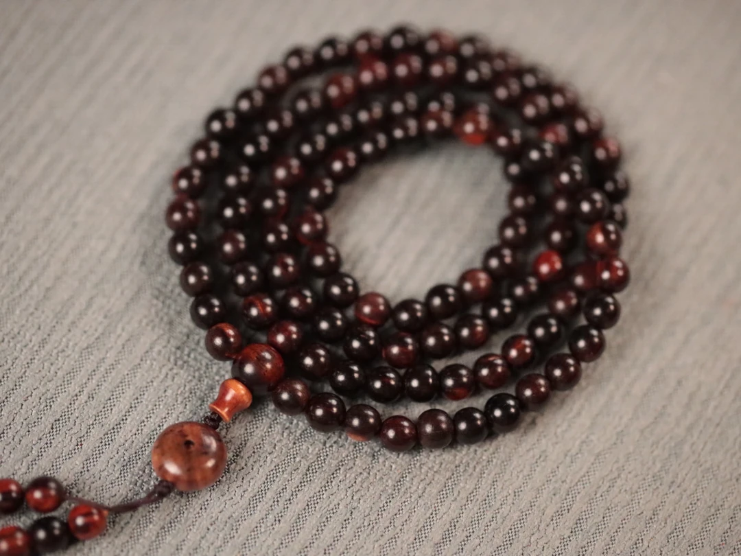 降真香 红降0.6x108颗【背云：平安扣】多样性随机发一串