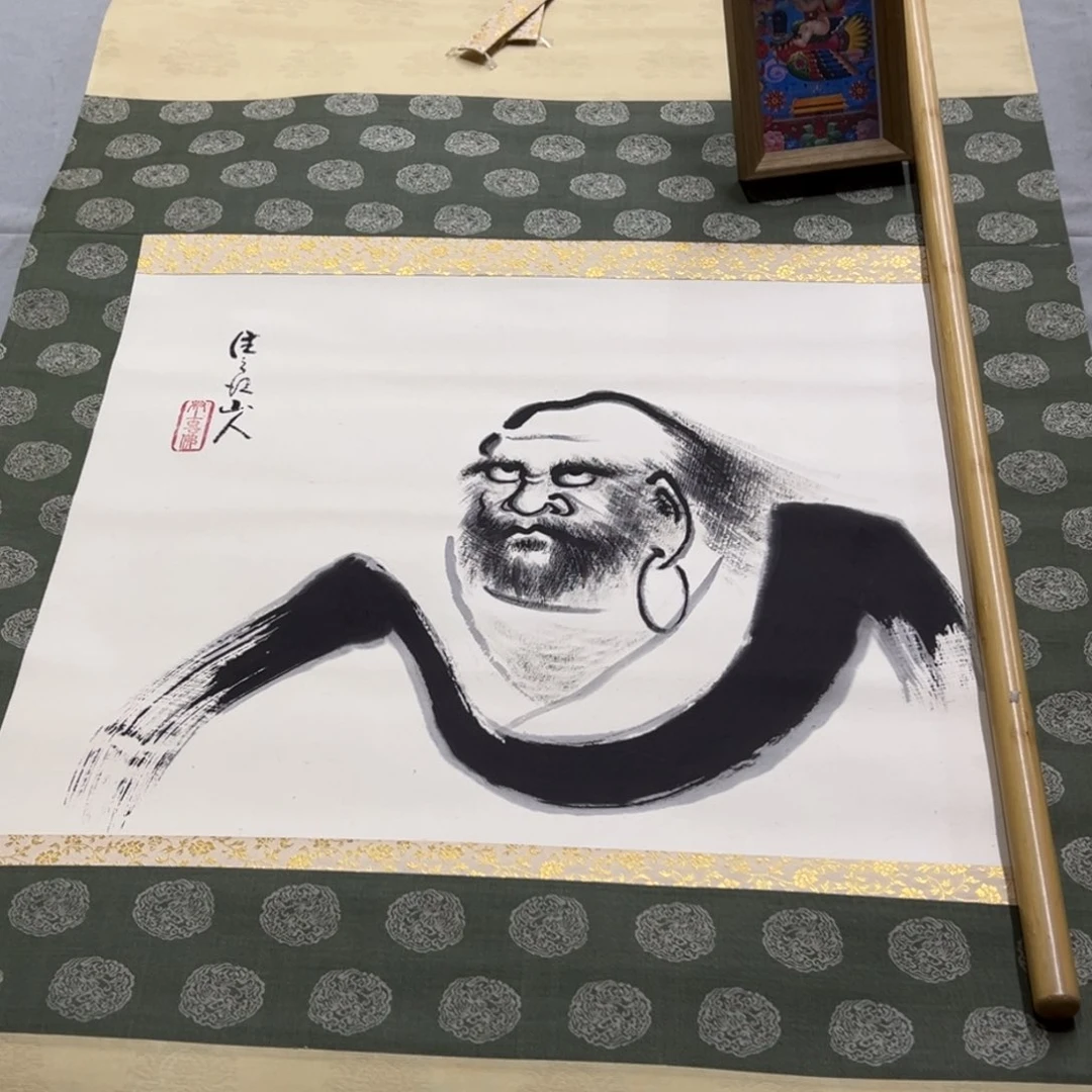 国画庐**房手绘临摹人物挂轴