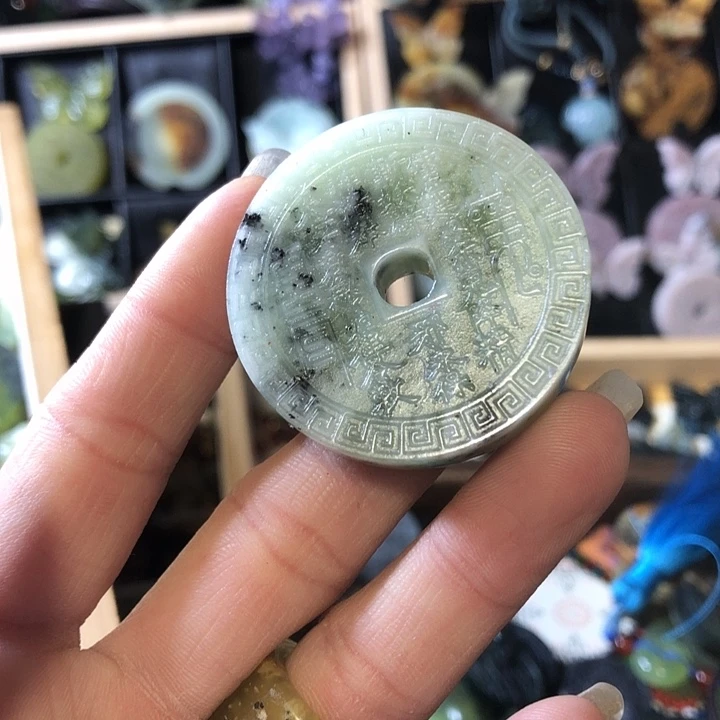 岫玉未镶嵌岫玉挂件