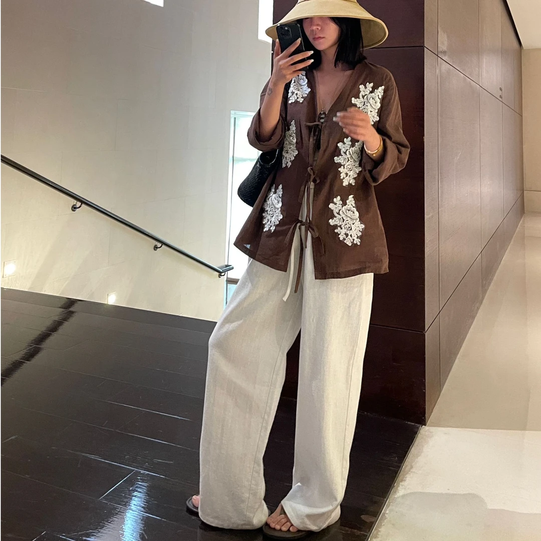 天丝亚麻手缝刺绣衬衫法式度假气质V领系带衬衣开衫女显瘦防晒衫