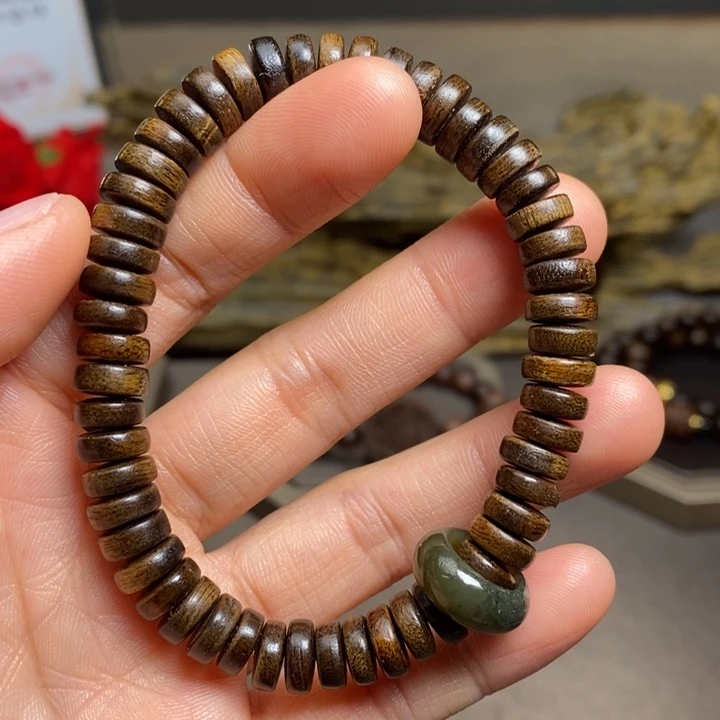 沉香手串越南芽庄紫棋雷击片片珠随型