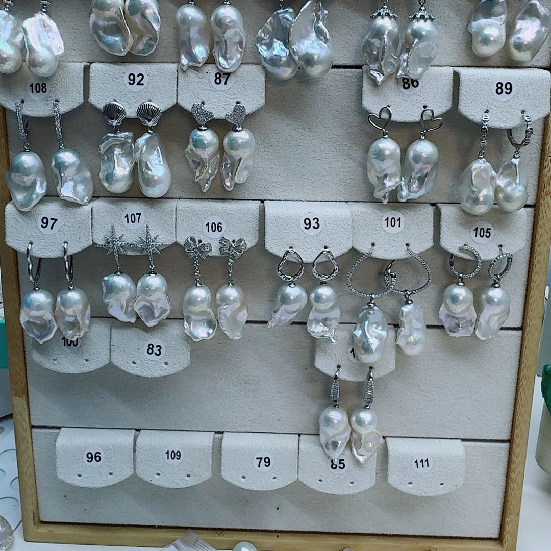 背***球颈饰银S925镶嵌淡水珍珠