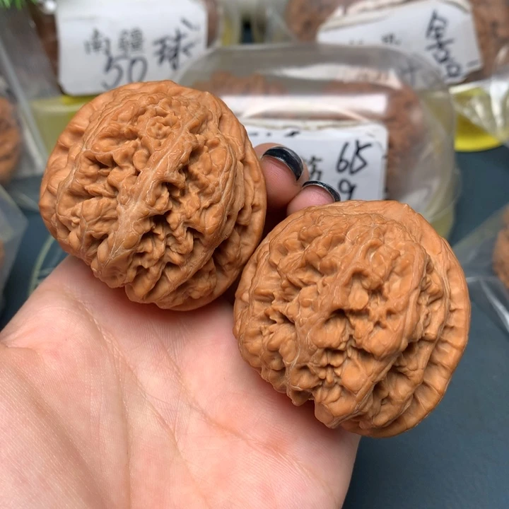 文玩核桃把件47-29491-0