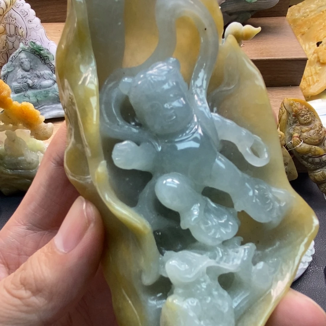 定制翡翠未镶嵌哪吒