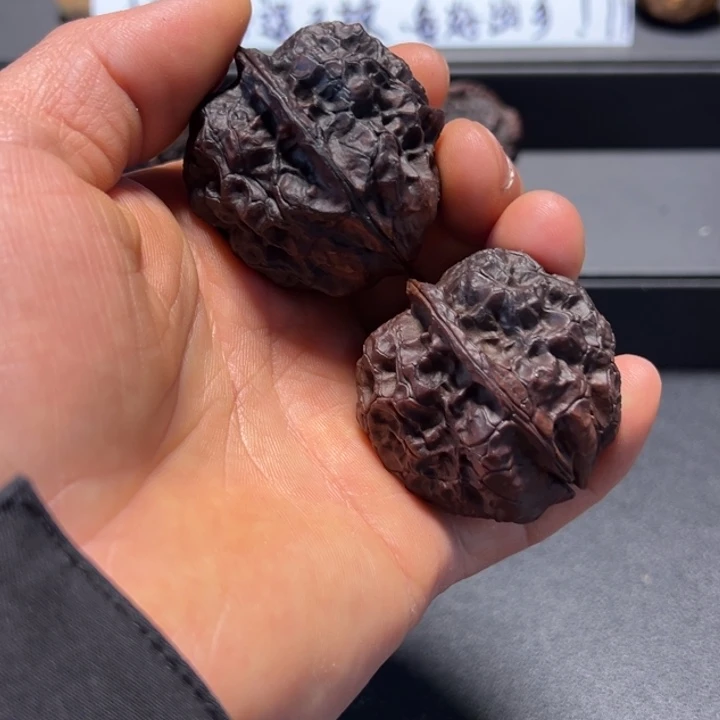 文玩核桃把件B七彩黄冠42mm