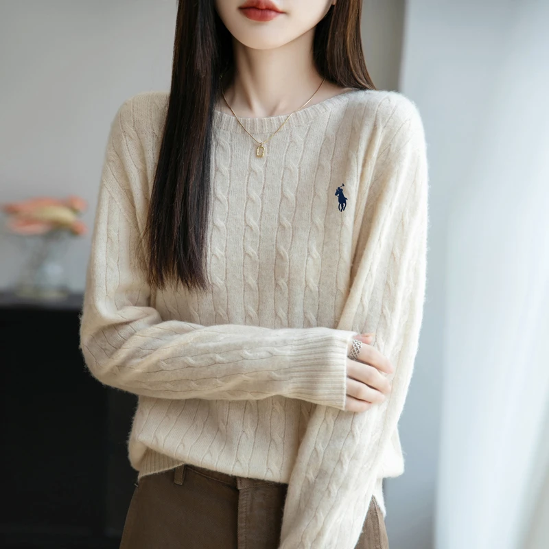 一线成衣刺绣圆领麻花洋气长袖针织衫女毛衣内搭外穿软糯保暖上衣