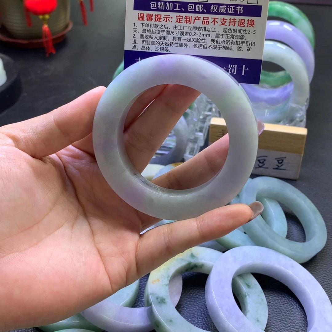 未镶嵌翡翠定制翡翠瞎*