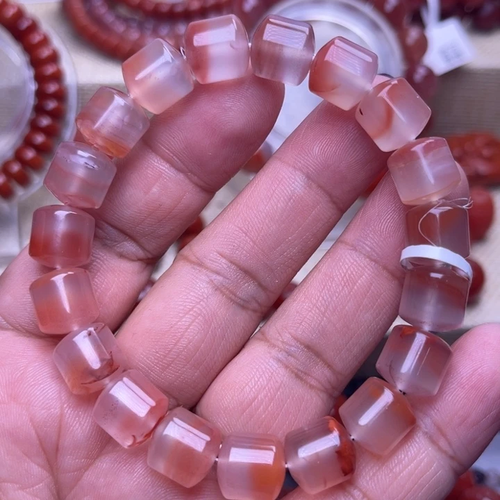 南红玛瑙未镶嵌颈饰红运当头1 0 M