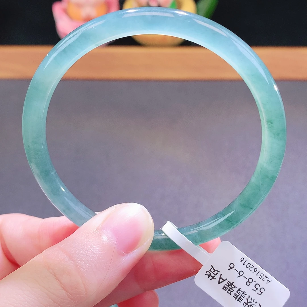 翡翠未镶嵌手镯天然翡翠