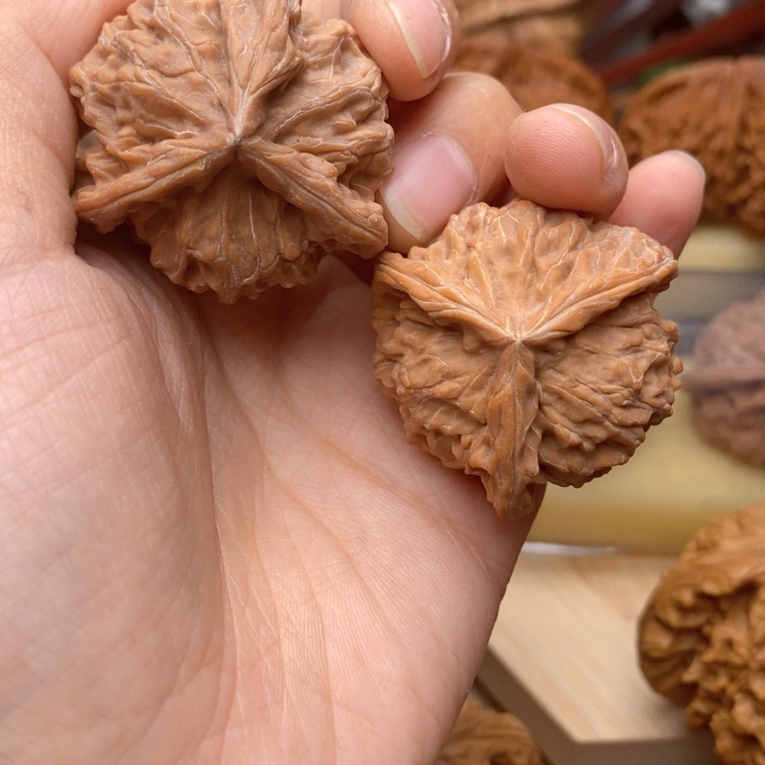 文玩核桃把件566号37全品盘山