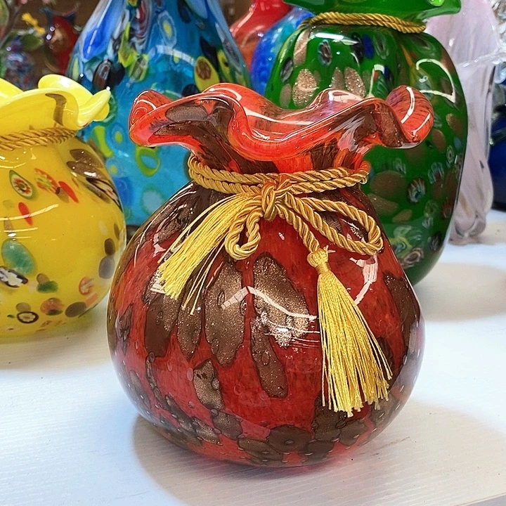 花瓶高20厘米口径8厘米