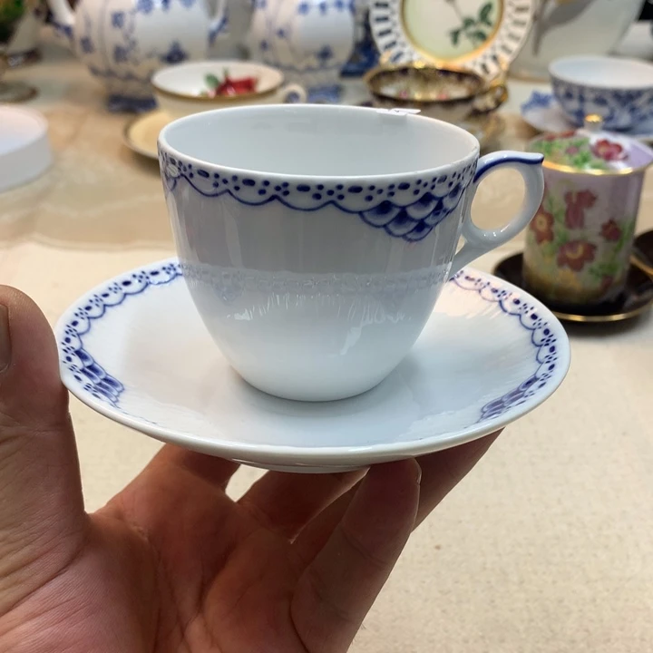 紫砂金瓷阁精品瓷器店