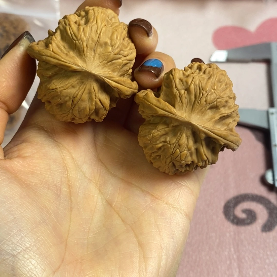 文玩核桃吊坠40野狼138