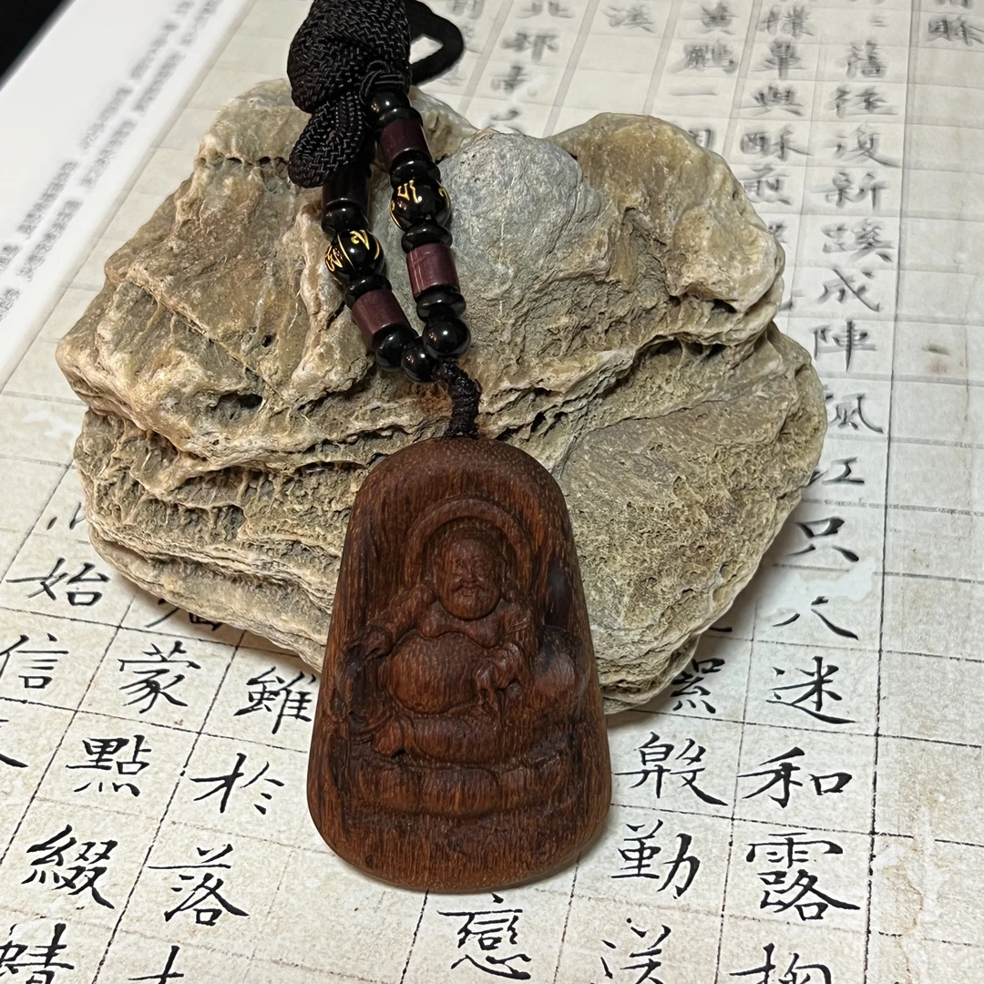 Z-327【马泥涝高山老料挂牌】沉香35x60mm.30g