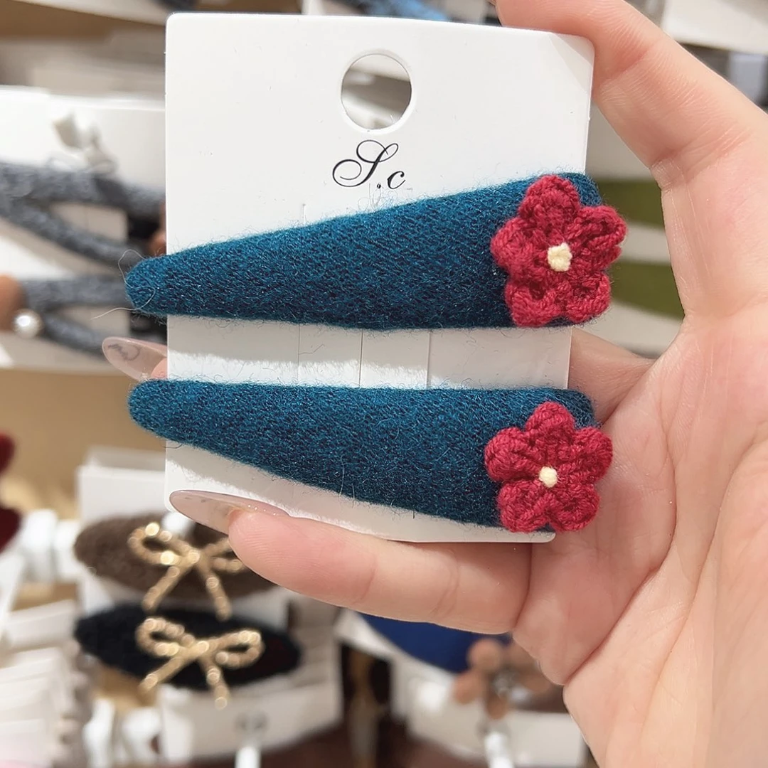 仿珍珠非金属红色小花蓝色掰掰夹