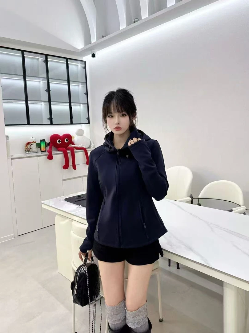 6108新款高品质正肩款加绒开衫