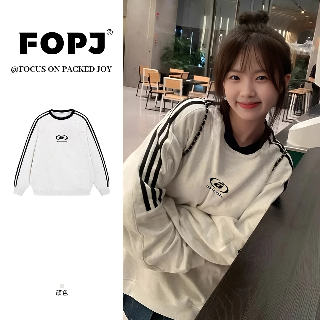 FOPJ初秋新款学院风三条杠圆领卫衣女设计感加绒加厚宽松百搭上衣