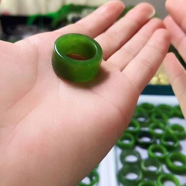 和田玉未镶嵌戒圈内径19.2