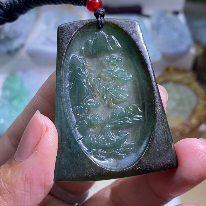 【闪购商品】颈饰未镶嵌翡翠山水