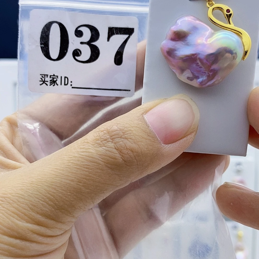 颈饰钛钢淡水珍珠