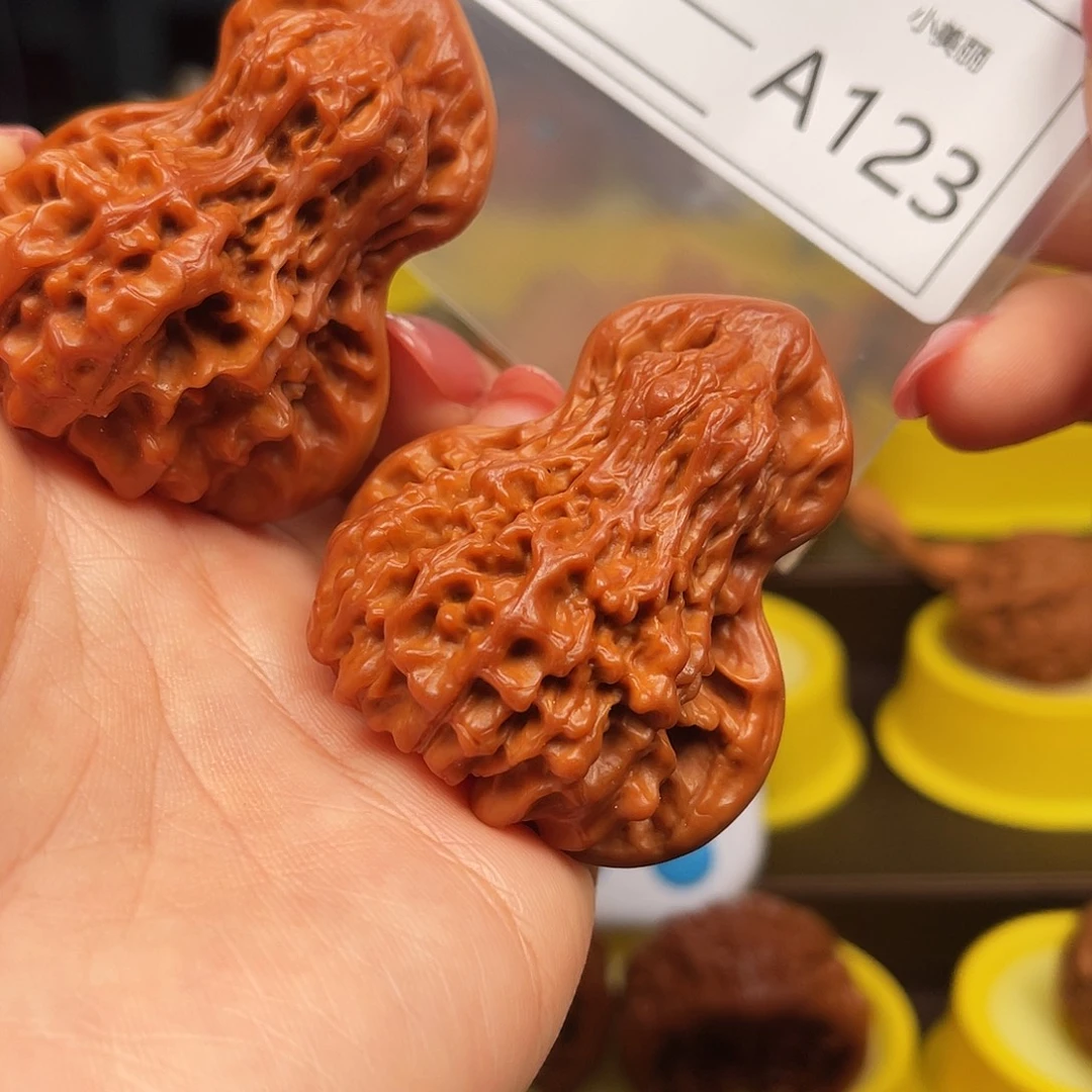 萬***意文玩核桃吊坠葫芦