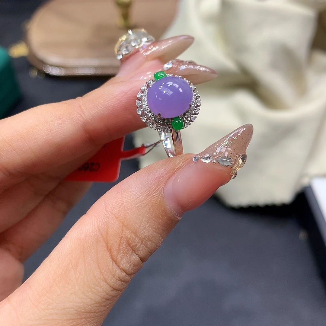 18K金镶嵌挂件翡翠k*