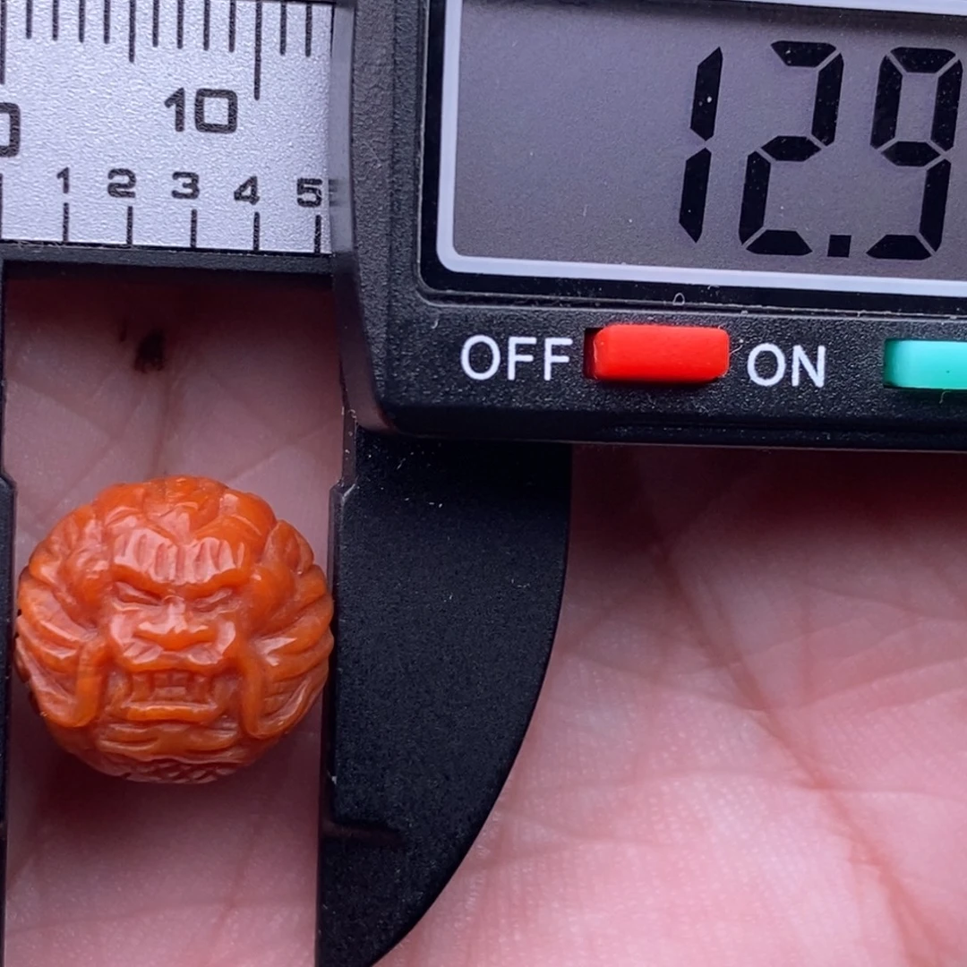 三***常南红玛瑙未镶嵌配饰有瑕疵特惠福利