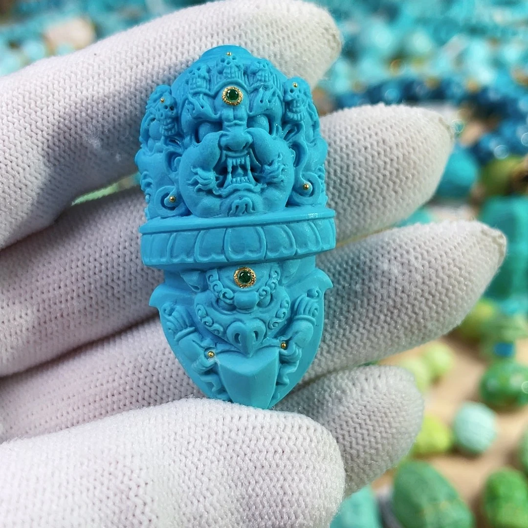 绿松石未镶嵌珠宝奇石