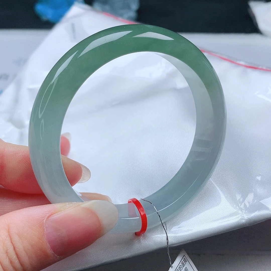 翡翠手镯未镶嵌草**无55圈