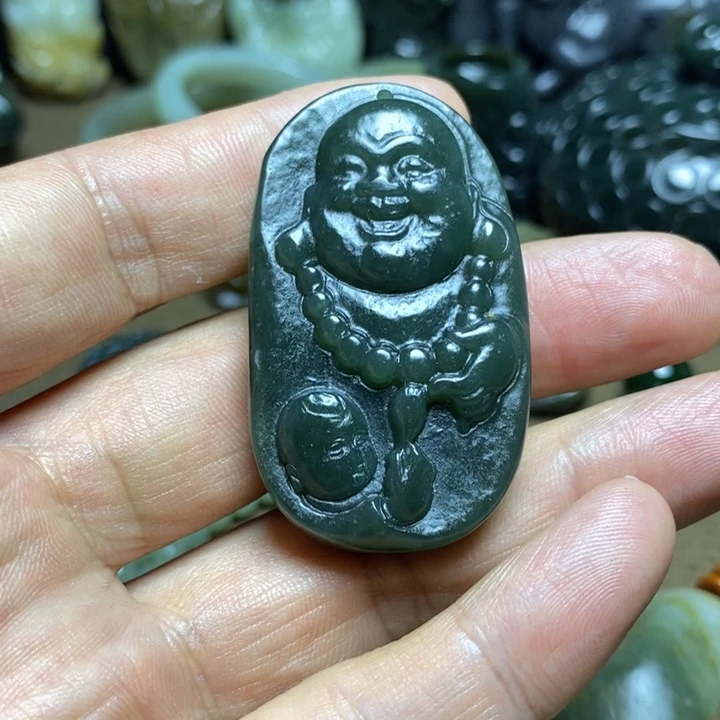 和田玉未镶嵌颈饰