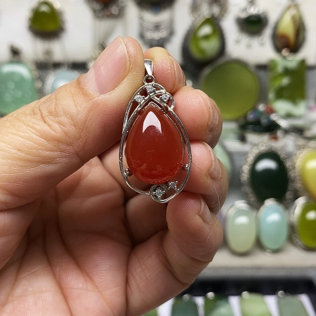 蛇纹石玉银S925镶嵌吊坠