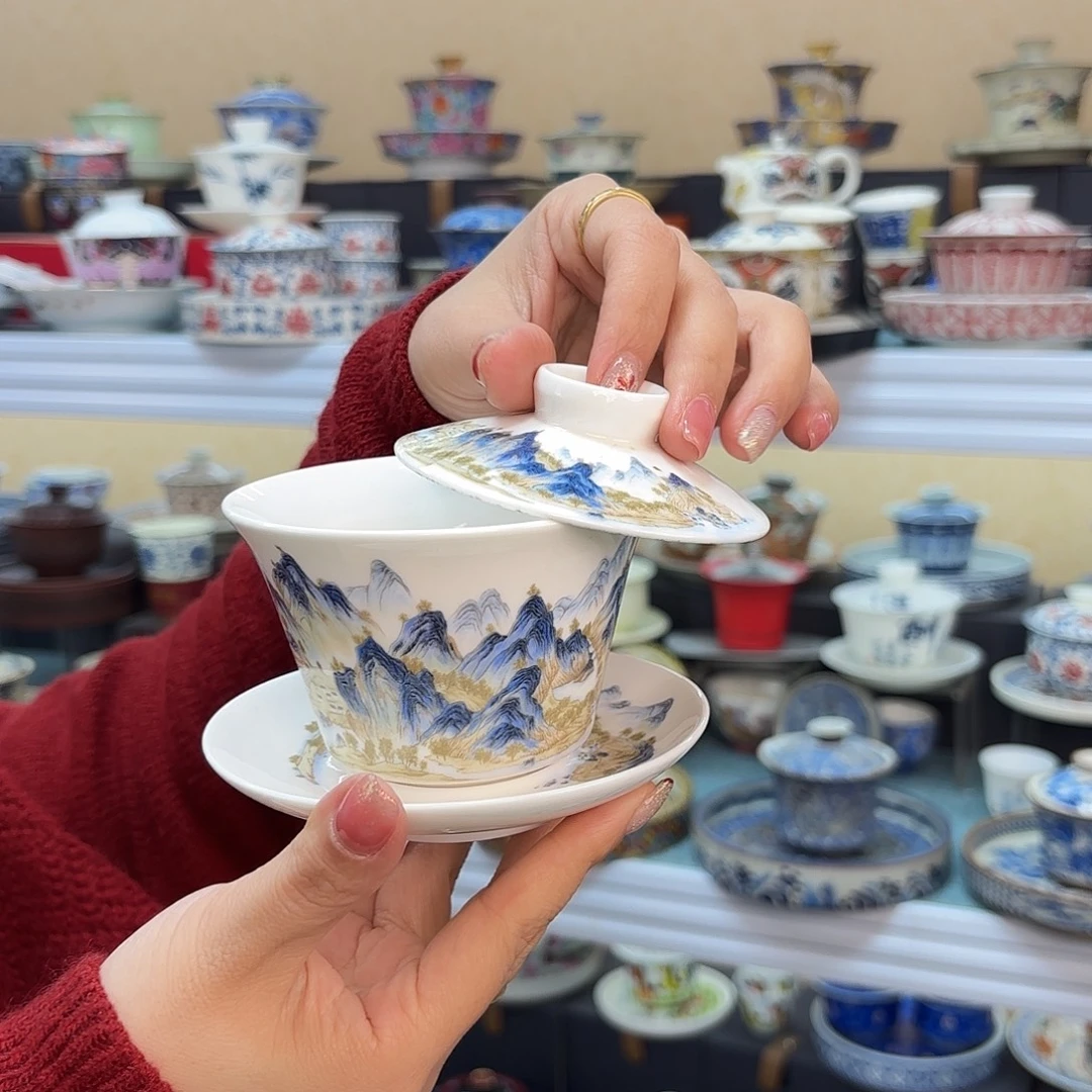 盖碗里的水煮熟后再