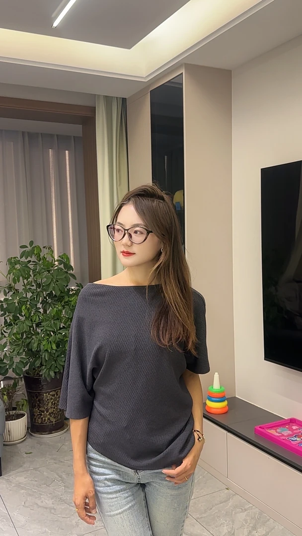 “解构美学”法式短袖t恤女夏季薄款透气宽松气质百搭蝙蝠衫上衣服